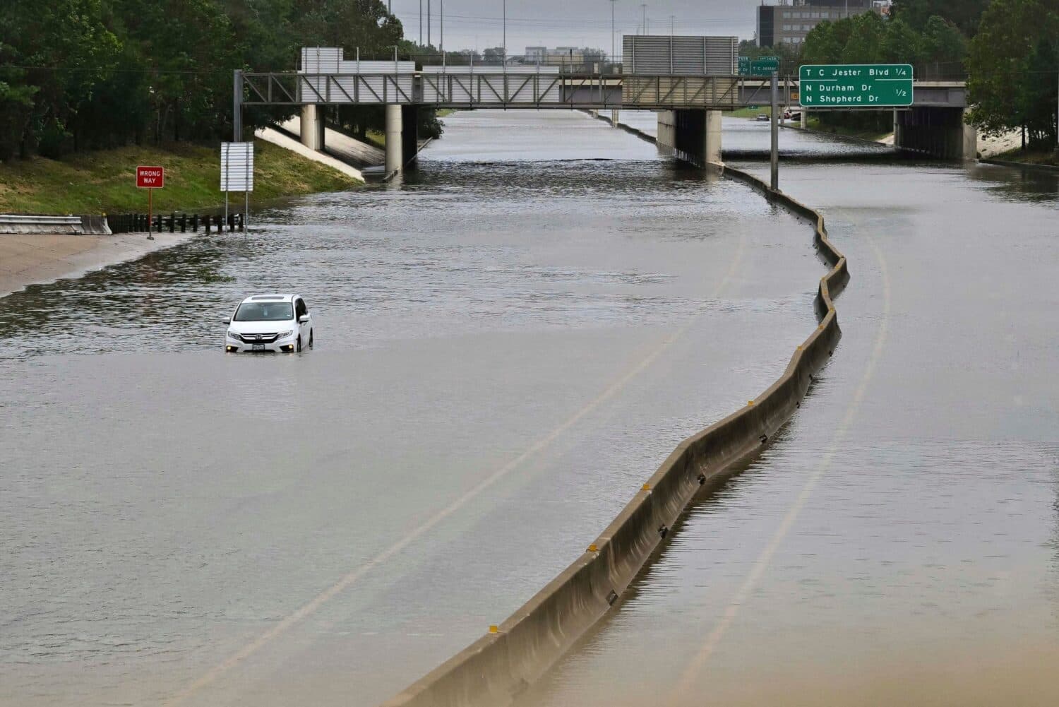 Support Houston Families Facing Deadly Flash Floods in Gulf Coast