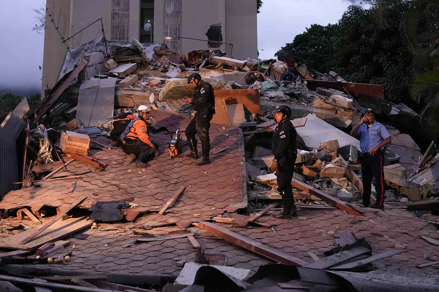 Help Venezuela Rebuild After Deadly 7.5 and 7.2 Earthquakes